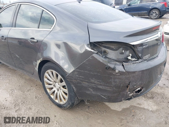2011 Buick Regal CXL RL2 with VIN W04GP5EC8B1081461, listed as a IAAI auction lot 41904432 with 161,947 mi miles. Bid and sale history available at carsss.com. Image 6.