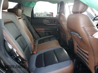 2022 Ford Bronco Sport Outer Banks z VIN 3FMCR9C69NRD91014, wystawiony jako Copart lot #53905875 z przebiegiem 39 277 mil mil oraz Szkoda całkowita • Salvage title. Historia ofert i sprzedaży dostępna na DreamBid. Obrazek 10.
