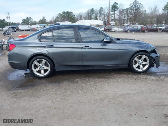 2014 BMW 3 Series 320i xDrive with VIN WBA3C3G59ENS71475, listed as a IAAI auction lot 41829706 with NaN miles. Bid and sale history available at carsss.com. Image 13.