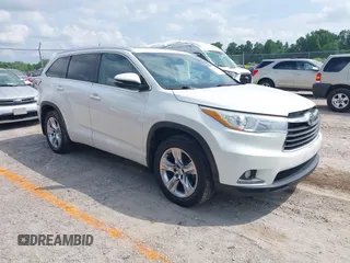 2015 Toyota Highlander Limited with VIN 5TDDKRFHXFS142875, listed as a IAAI auction lot 42433143 with 186,529 mi miles and . Bid and sale history available at DreamBid. Image 1.