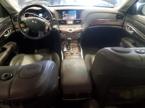 2016 Infiniti Q70 with VIN JN1BY1PR1GM720733, listed as a Copart auction lot 44587575 with 81,254 mi miles and Non repairable. Bid and sale history available at DreamBid. Image 8.
