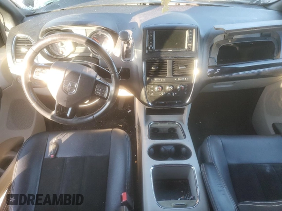 2018 Dodge Grand Caravan SXT with VIN 2C4RDGCG5JR300850, listed as a Copart auction lot 51983355 with Not Provided miles and Salvage Title. Bid and sale history available at DreamBid. Image 8.