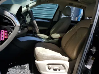 2012 Audi Q5 Premium with VIN WA1LKCFP2CA002628, listed as a Copart auction lot 56240585 with 129,335 mi miles and Salvage title. Bid and sale history available at DreamBid. Image 7.