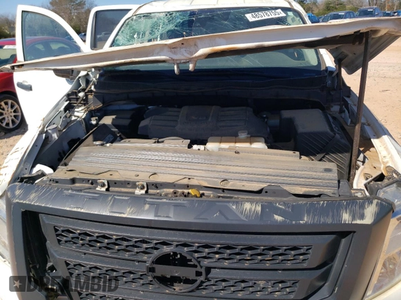 2022 Nissan Titan SV z VIN 1N6AA1FA2NN106402, wystawiony jako Copart lot #48578755 z przebiegiem 22 447 mil mil oraz Szkoda całkowita • Salvage title. Historia ofert i sprzedaży dostępna na DreamBid. Obrazek 11.