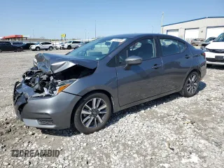 2020 Nissan Versa SV z VIN 3N1CN8EV3LL842391, wystawiony jako Copart lot #51804035 z przebiegiem 93 019 mil mil oraz Szkoda całkowita • Salvage title. Historia ofert i sprzedaży dostępna na DreamBid. Obrazek 1.