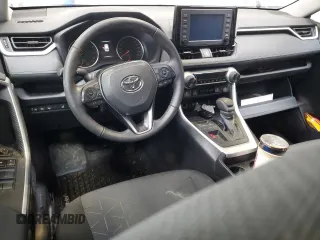 2021 Toyota RAV4 XLE with VIN 2T3W1RFV8MC169460, listed as a Copart auction lot 49215215 with 33,589 mi miles and Salvage Title. Bid and sale history available at carsss.com. Image 8.