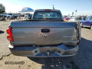 2010 Dodge Dakota с VIN 1D7CE2BK4AS115267, выставлен на аукционе Copart как лот 82154514 с пробегом 25 409 миль миль и Списание • Salvage title. История ставок и продаж доступна на DreamBid. Изображение 6.