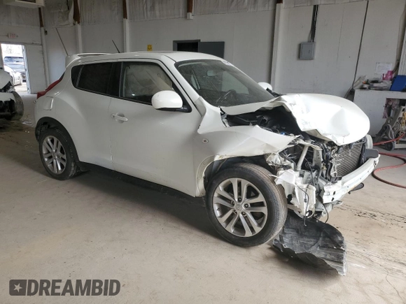 2014 Nissan Juke S with VIN JN8AF5MV2ET358751, listed as a Copart auction lot 48776515 with Not Provided miles and Salvage Title. Bid and sale history available at carsss.com. Image 4.