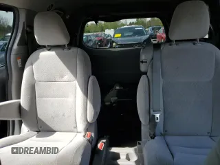 2019 Toyota Sienna LE Auto Access Seat with VIN 5TDKZ3DC1KS009648, listed as a Copart auction lot 52910155 with 68,417 mi miles and Salvage Title. Bid and sale history available at DreamBid. Image 10.