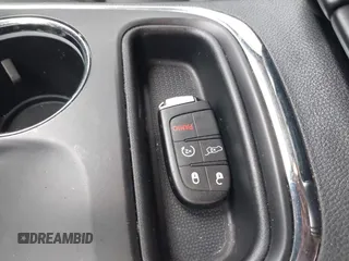 2017 Dodge Durango GT z VIN 1C4RDHDG6HC757805, wystawiony jako IAAI lot #42104387 z przebiegiem 76 511 mil mil oraz . Historia ofert i sprzedaży dostępna na DreamBid. Obrazek 11.