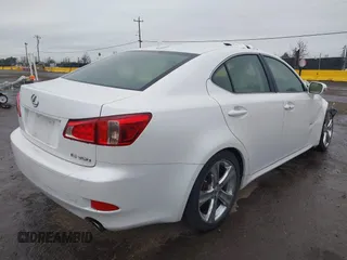 2011 Lexus IS with VIN JTHBE5C24B5028361, listed as a IAAI auction lot 41471750 with 95,313 mi miles. Bid and sale history available at carsss.com. Image 4.