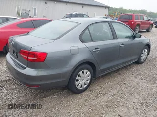 2015 Volkswagen Jetta S с VIN 3VW2K7AJ3FM313436, выставлен на аукционе IAAI как лот 42397215 с пробегом 175 889 миль миль и . История ставок и продаж доступна на DreamBid. Изображение 4.