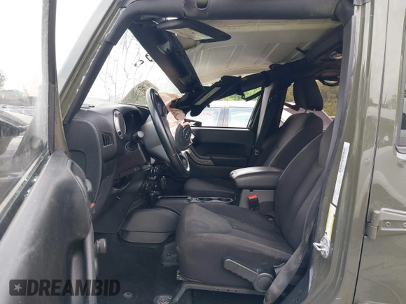 2016 Jeep Wrangler Unlimited Sport with VIN 1C4BJWDG3GL140326, listed as a IAAI auction lot 42385929 with 92,428 mi miles and . Bid and sale history available at DreamBid. Image 5.