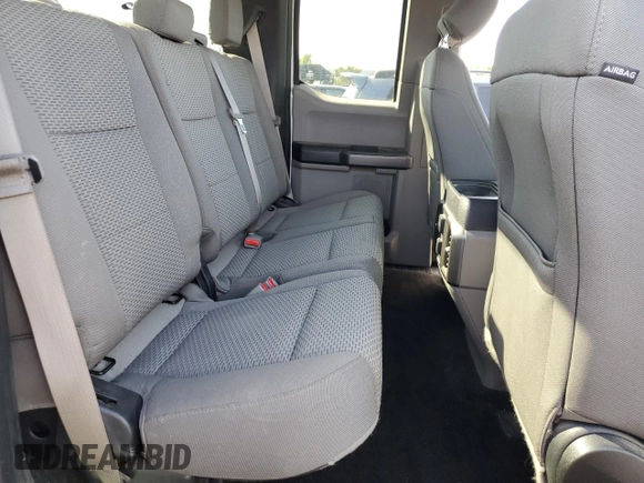 2017 Ford F-250 XLT с VIN 1FT7X2B67HEB41170, выставлен на аукционе Copart как лот 61088685 с пробегом 106 086 миль миль и Списание • Salvage title. История ставок и продаж доступна на DreamBid. Изображение 10.