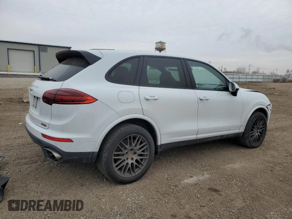 2017 Porsche Cayenne with VIN WP1AA2A25HKA80925, listed as a Copart auction lot 45039835 with 83,973 mi miles and Salvage Title. Bid and sale history available at carsss.com. Image 3.