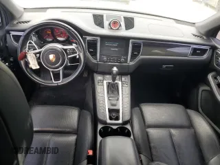 2017 Porsche Macan GTS с VIN WP1AG2A53HLB52658, выставлен на аукционе Copart как лот 56451795 с пробегом 69 419 миль миль и На запчасти • Non repairable. История ставок и продаж доступна на DreamBid. Изображение 8.