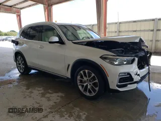 2021 BMW X5 sDrive40i with VIN 5UXCR4C01M9G60458, listed as a Copart auction lot 42600753 with 38,959 mi miles. Bid and sale history available at carsss.com. Image 4.