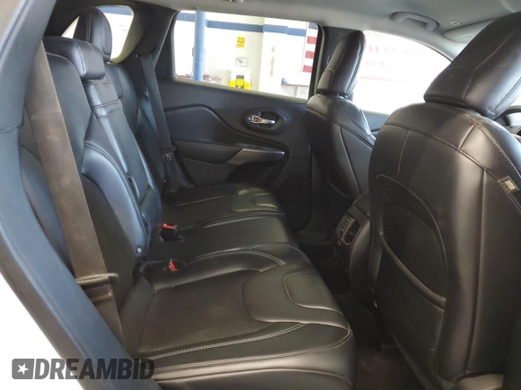 2019 Jeep Cherokee Latitude Plus with VIN 1C4PJMLX3KD127574, listed as a Copart auction lot 55470565 with 106,309 mi miles and Salvage title. Bid and sale history available at DreamBid. Image 11.