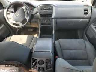2007 Honda Pilot LX z VIN 5FNYF28107B021596, wystawiony jako Copart lot #51256235 z przebiegiem 176 391 mil mil oraz Czysty tytuł • Clean title. Historia ofert i sprzedaży dostępna na DreamBid. Obrazek 8.