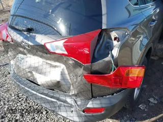 2014 Toyota RAV4 XLE with VIN JTMRFREV6ED084114, listed as a IAAI auction lot 41801049 with 140,042 mi miles and . Bid and sale history available at DreamBid. Image 6.
