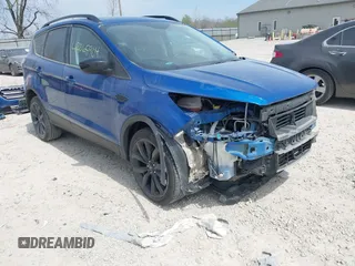 2017 Ford Escape SE with VIN 1FMCU0G94HUE90206, listed as a IAAI auction lot 42069904 with 86,883 mi miles. Bid and sale history available at carsss.com. Image 1.