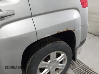 2015 GMC Terrain SLE z VIN 2GKFLWE31F6323727, wystawiony jako IAAI lot #42025066 z przebiegiem 159 681 mil mil oraz . Historia ofert i sprzedaży dostępna na DreamBid. Obrazek 20.