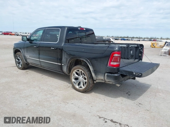 2019 Ram 1500 Limited z VIN 1C6SRFHT1KN752190, wystawiony jako IAAI lot #42015675 z przebiegiem 92 479 mil mil oraz . Historia ofert i sprzedaży dostępna na DreamBid. Obrazek 3.