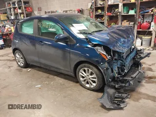 2022 Chevrolet Spark 1LT with VIN KL8CD6SA0NC015249, listed as a IAAI auction lot 41341695 with 33,687 mi miles. Bid and sale history available at carsss.com. Image 1.