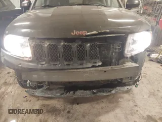 2016 Jeep Compass 75th Anniversary with VIN 1C4NJCBB0GD760290, listed as a IAAI auction lot 41279623 with 174,316 mi miles and . Bid and sale history available at DreamBid. Image 6.