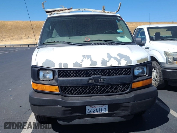 2012 Chevrolet Express Cargo z VIN 1GCWGFCA8C1179156, wystawiony jako IAAI lot #42619582 z przebiegiem 168 910 mil mil oraz . Historia ofert i sprzedaży dostępna na DreamBid. Obrazek 6.