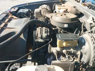 1994 Chevrolet Silverado 1500 с VIN 1GCEC14Z0RZ260841, выставлен на аукционе IAAI как лот 42849156 с пробегом 234 075 миль миль и . История ставок и продаж доступна на DreamBid. Изображение 12.