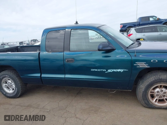 1997 Dodge Dakota with VIN 1B7GL23X7VS164206, listed as a IAAI auction lot 41839529 with 223,933 mi miles. Bid and sale history available at carsss.com. Image 14.