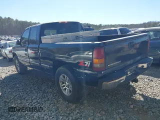 2000 Chevrolet Silverado 1500 LT with VIN 1GCEK19T1YE109925, listed as a IAAI auction lot 41689691 with 278,216 mi miles and . Bid and sale history available at DreamBid. Image 3.