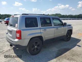 2016 Jeep Patriot Sport with VIN 1C4NJRBB2GD511783, listed as a Copart auction lot 62000425 with 96,260 mi miles and Salvage title. Bid and sale history available at DreamBid. Image 3.