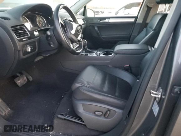 2013 Volkswagen Touareg Lux with VIN WVGEF9BP9DD008935, listed as a Copart auction lot 79859394 with Not Provided miles and Salvage Title. Bid and sale history available at DreamBid. Image 7.