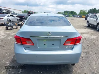 2012 Lexus ES 330 z VIN JTHBK1EG6C2475402, wystawiony jako IAAI lot #42244489 z przebiegiem 80 607 mil mil oraz . Historia ofert i sprzedaży dostępna na DreamBid. Obrazek 16.