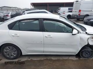 2020 Kia Rio LX with VIN 3KPA24AD5LE341235, listed as a IAAI auction lot 41948649 with 34,581 mi miles. Bid and sale history available at carsss.com. Image 12.