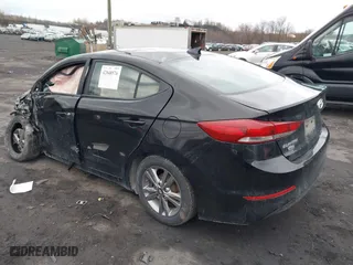 2017 Hyundai Elantra SE with VIN KMHD84LF1HU206221, listed as a IAAI auction lot 42048576 with 1 mi miles. Bid and sale history available at carsss.com. Image 3.