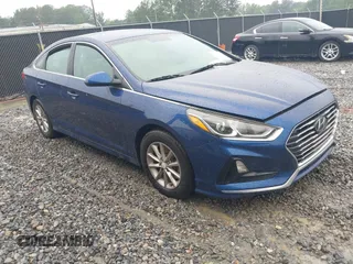 2018 Hyundai Sonata SE z VIN 5NPE24AFXJH622250, wystawiony jako IAAI lot #42363666 z przebiegiem 227 178 mil mil oraz . Historia ofert i sprzedaży dostępna na DreamBid. Obrazek 1.