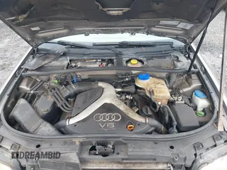 2005 Audi allroad A6 V8 with VIN WA1YD64B15N010773, listed as a IAAI auction lot 41181342 with 190,873 mi miles and . Bid and sale history available at DreamBid. Image 10.