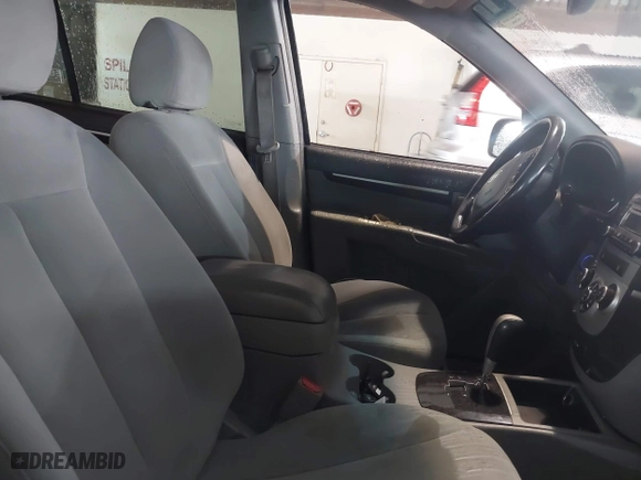 2008 Hyundai Santa Fe SE with VIN 5NMSH13E38H150887, listed as a IAAI auction lot 41762035 with 216,508 mi miles. Bid and sale history available at carsss.com. Image 5.