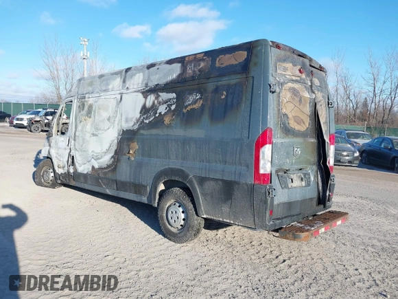 2020 Ram ProMaster Cargo with VIN 3C6URVJG5LE117155, listed as a IAAI auction lot 41299971 with Not Provided miles and . Bid and sale history available at carsss.com. Image 3.