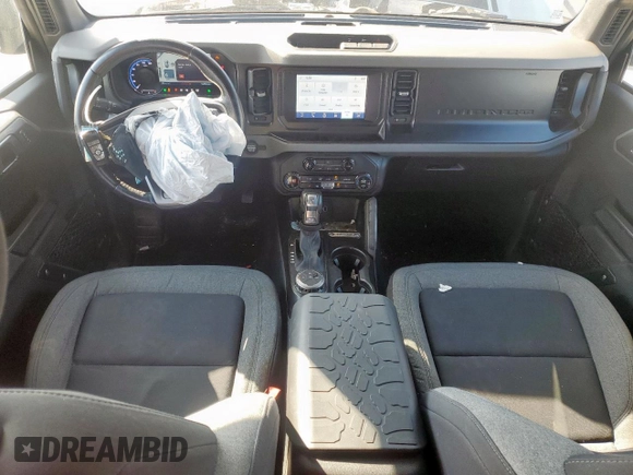 2021 Ford Bronco with VIN 1FMDE5BHXMLA97789, listed as a Copart auction lot 59548025 with 93,959 mi miles and Salvage title. Bid and sale history available at DreamBid. Image 8.