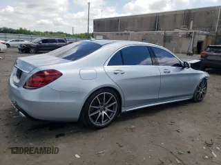 2020 Mercedes-Benz S S 560 with VIN WDDUG8GB6LA523756, listed as a Copart auction lot 55648464 with Not Provided miles and Salvage Title. Bid and sale history available at carsss.com. Image 3.