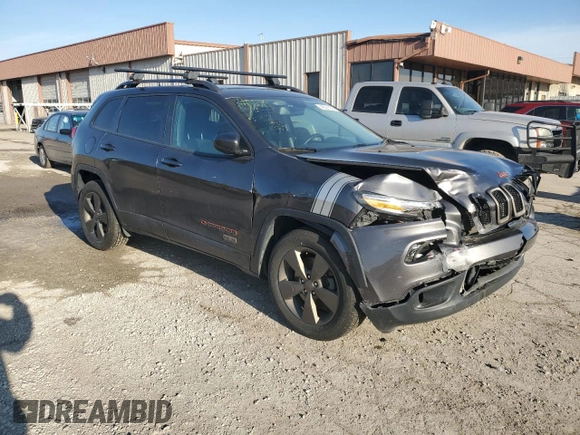 2017 Jeep Cherokee 75th Anniversary Edition с VIN 1C4PJMCS1HW567729, выставлен на аукционе Copart как лот 48527205 с пробегом 116 453 миль миль и Чистый • Clean title. История ставок и продаж доступна на DreamBid. Изображение 4.
