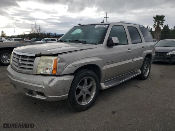 2004 Cadillac Escalade with VIN 1GYEK63N84R214255, listed as a Copart auction lot 43388525 with 0 mi miles and Salvage Title. Bid and sale history available at carsss.com. Image 1.