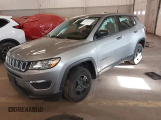 2018 Jeep Compass Sport z VIN 3C4NJDAB6JT179613, wystawiony jako IAAI lot #41893360 z przebiegiem 72 846 mil mil oraz . Historia ofert i sprzedaży dostępna na DreamBid. Obrazek 2.