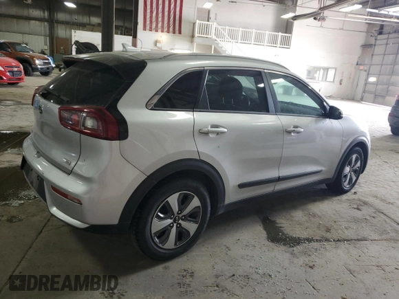 2017 Kia Niro EX with VIN KNDCC3LC6H5102039, listed as a Copart auction lot 55445845 with 132,958 mi miles and Clean Title. Bid and sale history available at carsss.com. Image 3.