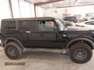 2024 Ford Bronco Big Bend z VIN 1FMDE7BH7RLB55036, wystawiony jako IAAI lot #42404799 z przebiegiem 1 054 mil mil oraz . Historia ofert i sprzedaży dostępna na DreamBid. Obrazek 13.
