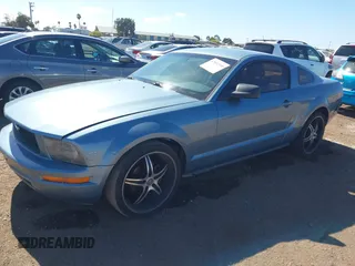 2005 Ford Mustang Deluxe with VIN 1ZVFT80N655215076, listed as a IAAI auction lot 42851590 with 295,317 mi miles and . Bid and sale history available at DreamBid. Image 2.